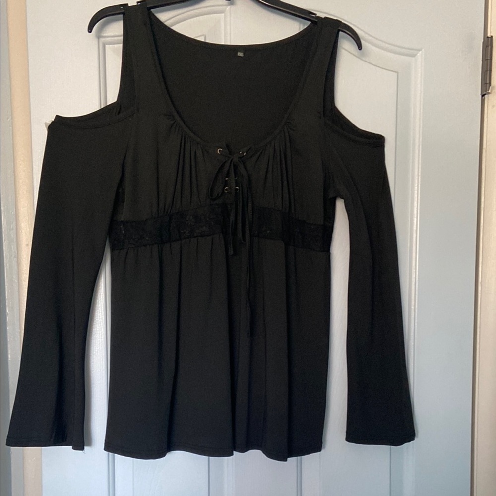 Elegant Black Cold Shoulder Top